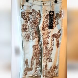 YOYO Bleach Blue Stretch Jeans or Capris